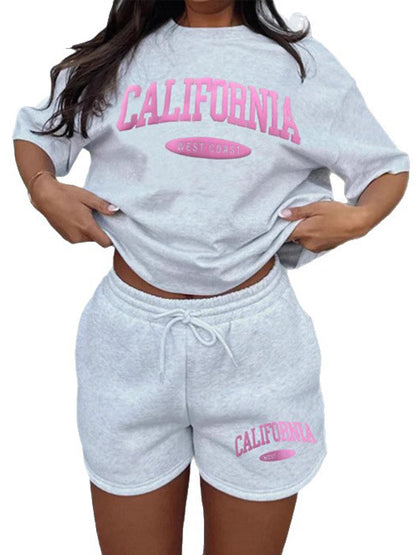 Unisex 2-Piece Casual Sportswear Set – T-Shirt and Shorts Outfit for Men and Women