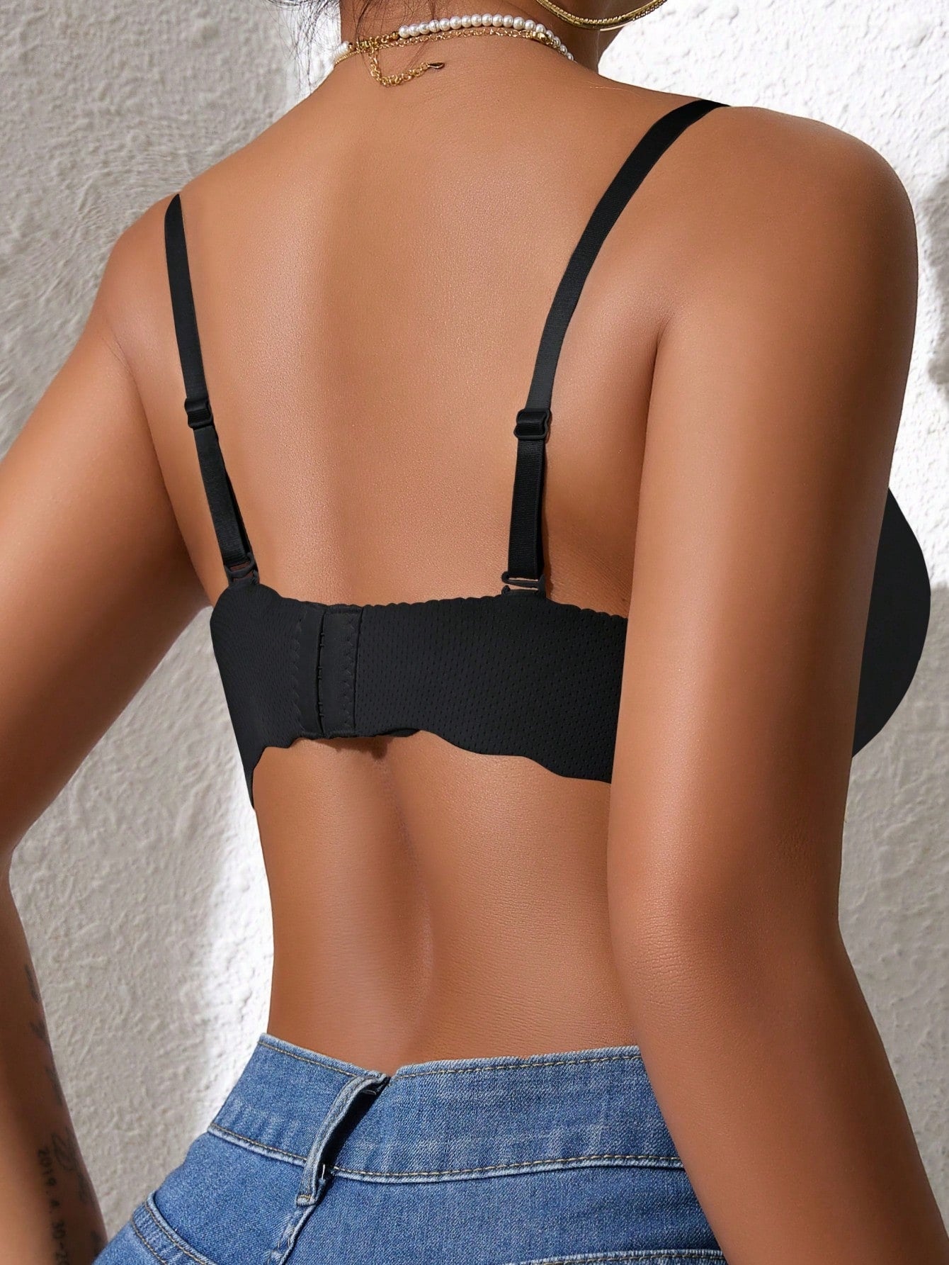 Comfortable and Breathable Adjustable Detachable Straps Solid Colour Small Bust Push-Up Bras Black