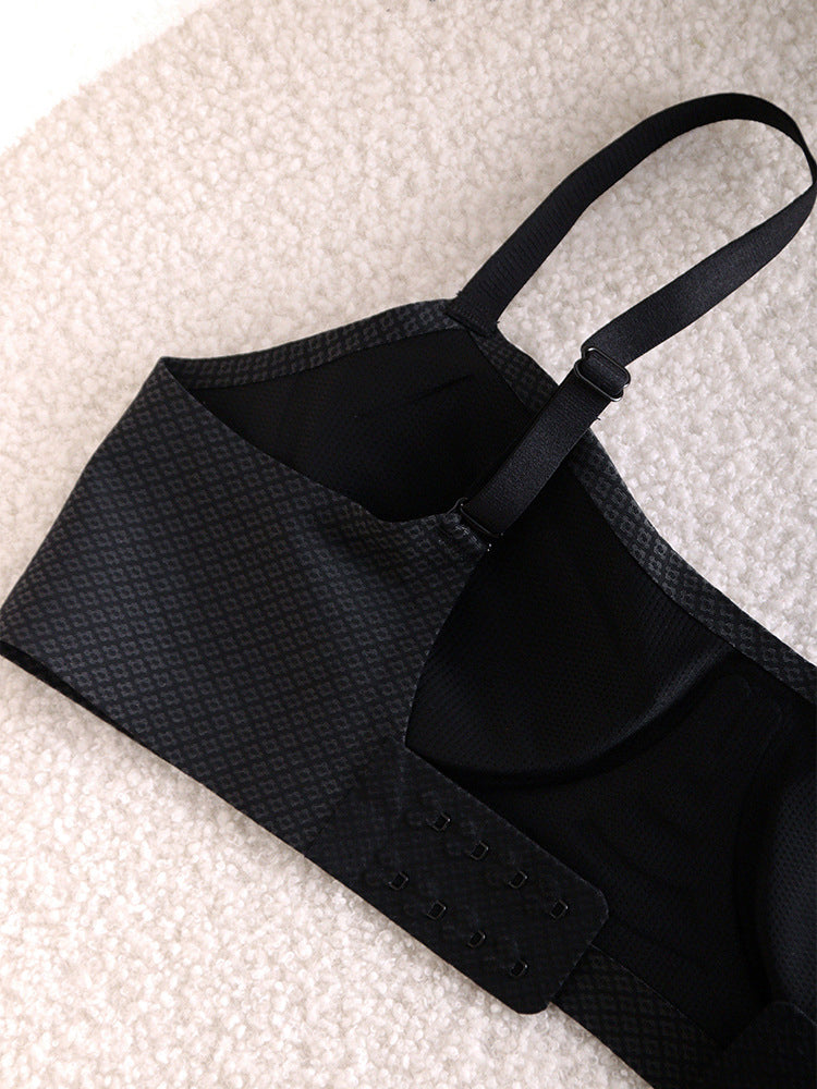 Seamless Thin Cup Gathering Anti-Sagging Wireless Soft Support Bra Black
