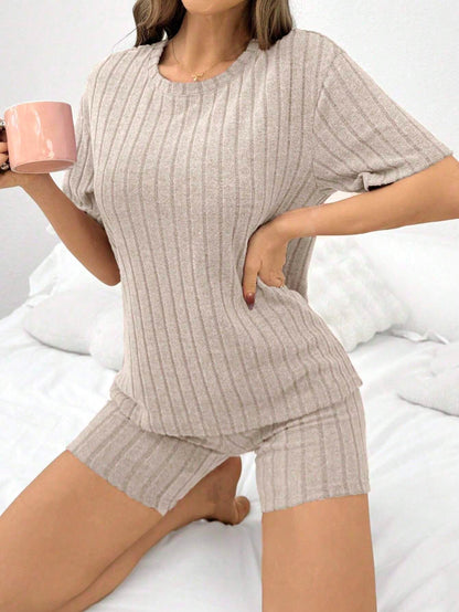 Women Solid Color Brushed Ribbed Loose Crew Neck Short Sleeve Top & Shorts Pajama Set Linen